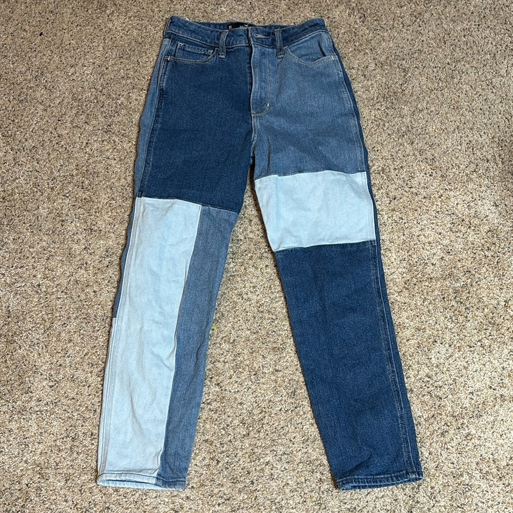 Hollister Ultra high rise mom jean w24 l25 vintage stretch